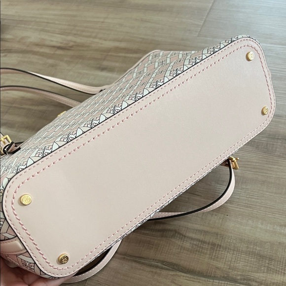 Tory Burch Geo Logo Mini Zip Top Tote - Picture 14 of 15